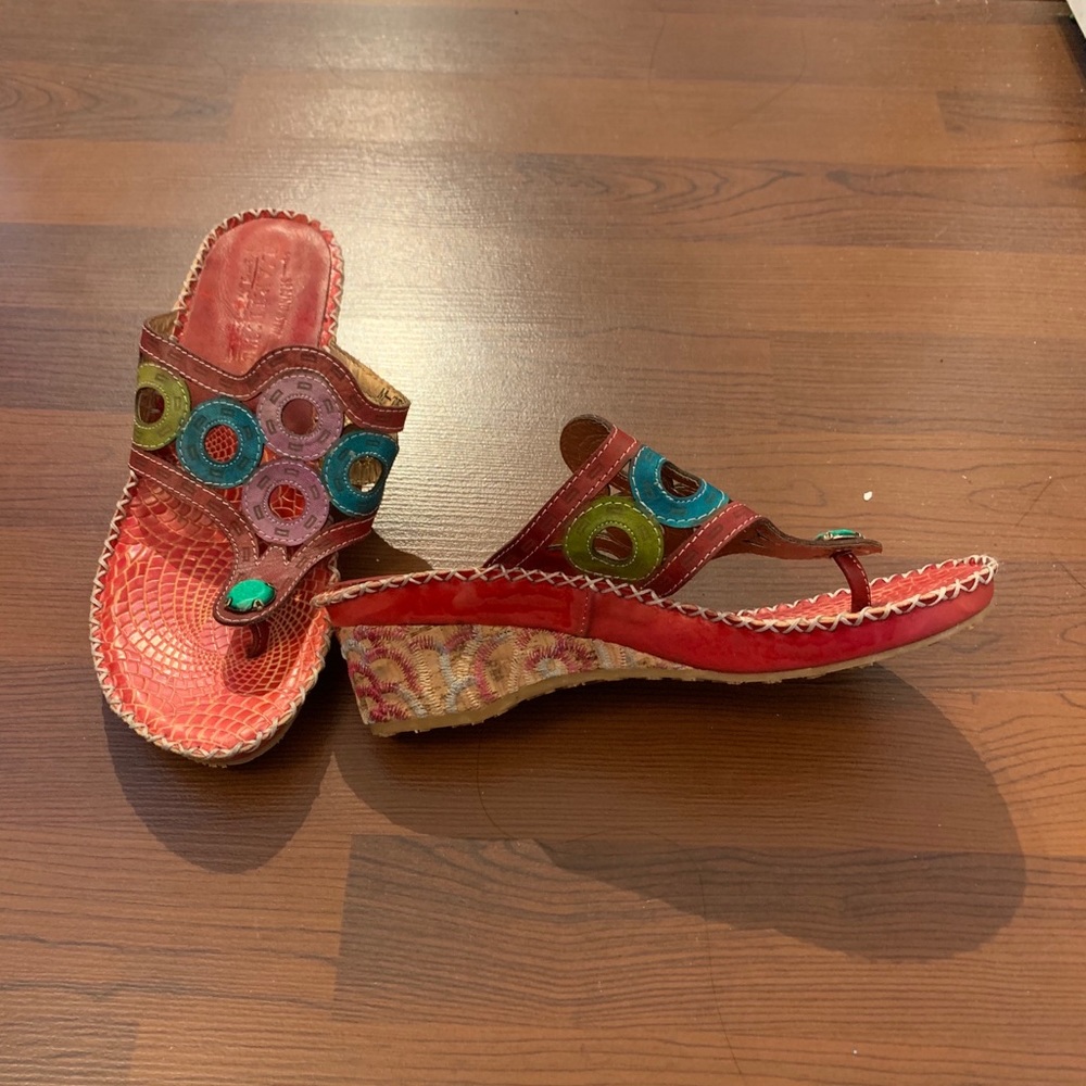 New Spring Step Sandals - Picture 3 of 3